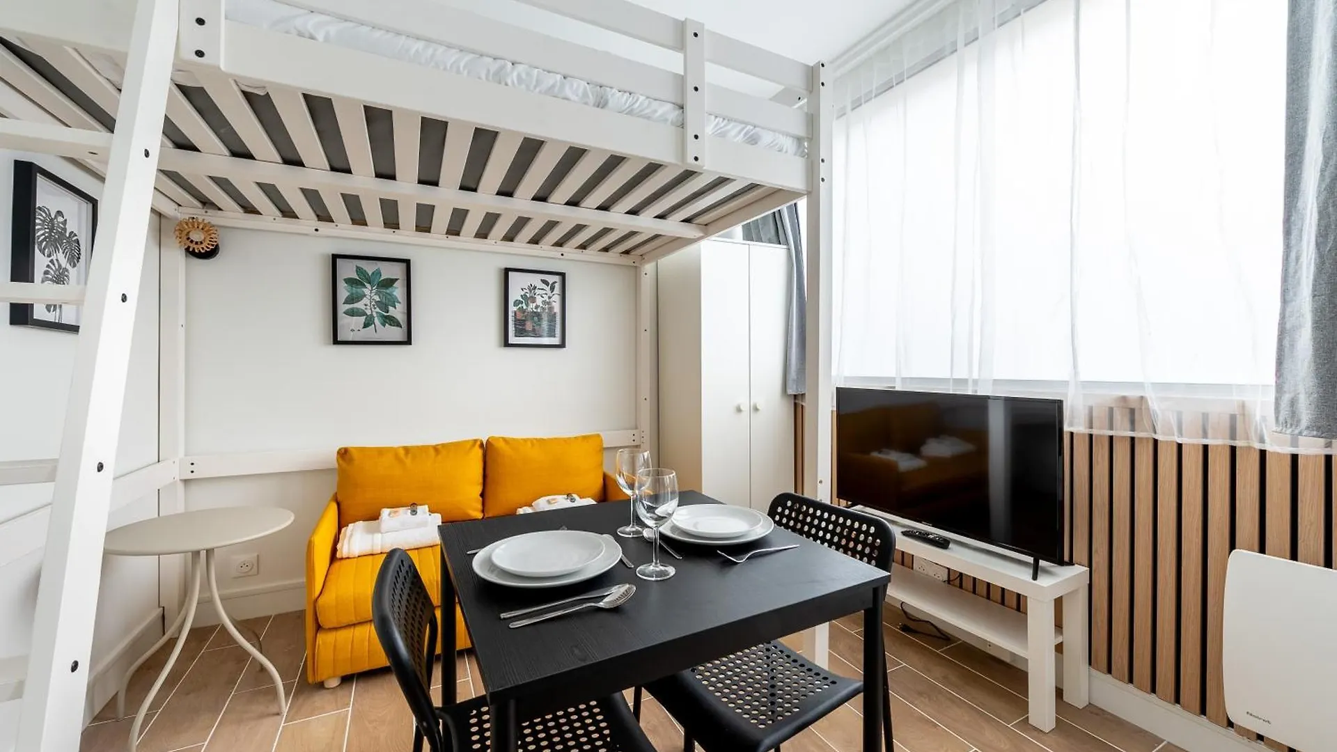 Close To Montmartre L Fully Equipped Studio Paris Apartment